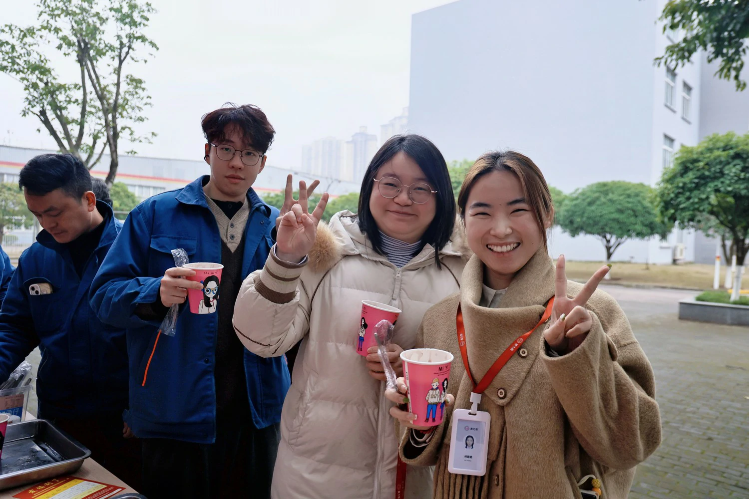 腊八添动力,粥到暖人心——赛力斯动力各工厂分工会开展腊八节活动